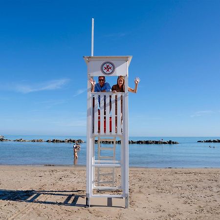 Appartamenti Villa Tonni Gabicce Mare Luaran gambar